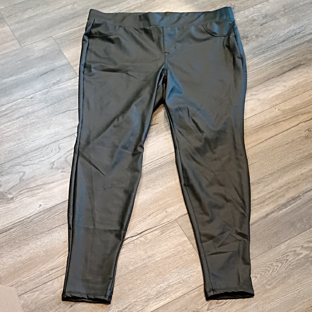 Torrid Faux Leather High Waisted Leggings Size 2X